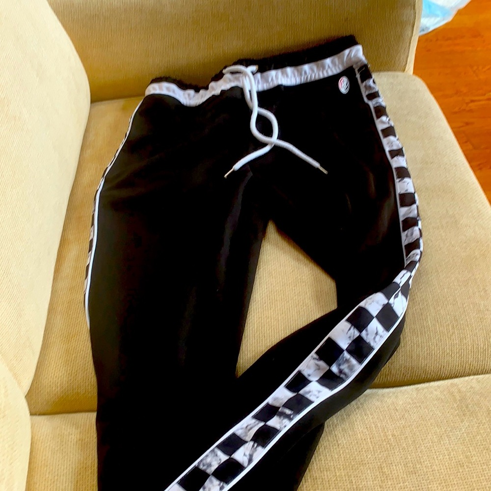 Men’s medium black and marble checkered pants